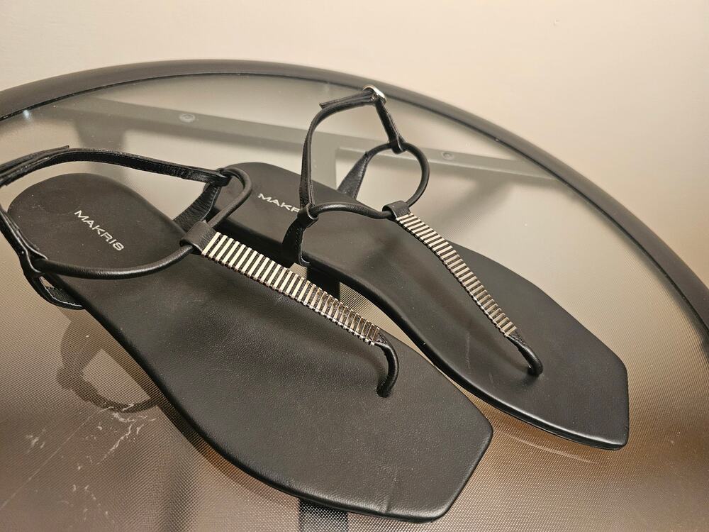 Makris Greek Leather Flat Sandals NWOT Size 10